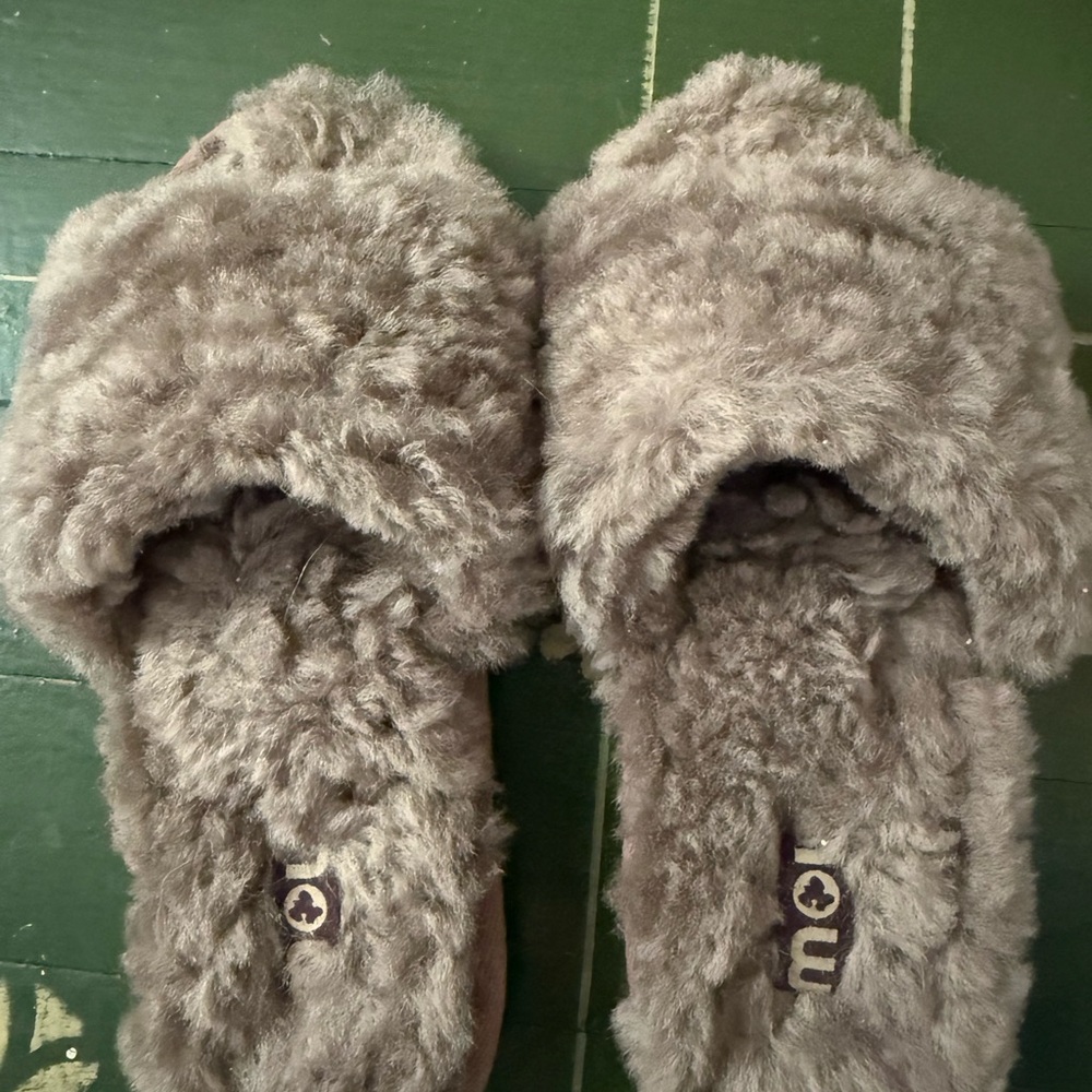 Mou Sheepskin Fur Slide Slipper in Elephant Grey - Picture 3 of 5